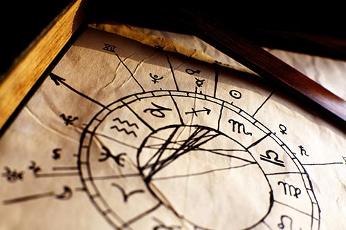 What do your stars hold for you? Find out your daily horoscope and the secrets of your everyday life here! Your zodiac sign analyzed with the online horoscope at Tarot.co.uk!