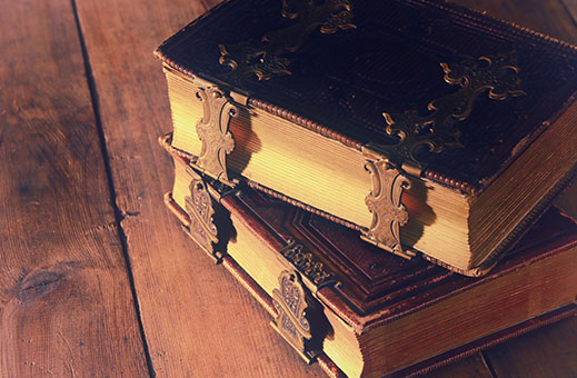 Die Bedeutungen der traditionellen Horoskope und der keltischen Sternzeichen auf Tarot.co.uk!