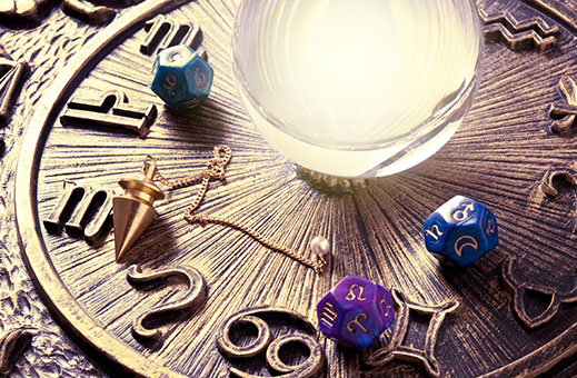 The reliable look into the future with the mystical phases of the moon!