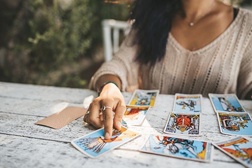 This tarot card reading is suitable for uncertainties in your own life.